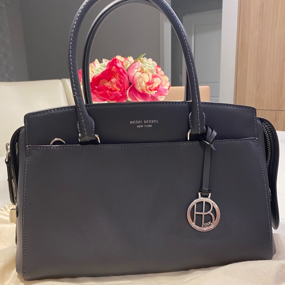 Authentic Henri Bendel handbag
